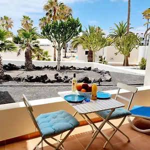 Appartamento Eduardo A Primera Linea Del Mar, Costa Teguise