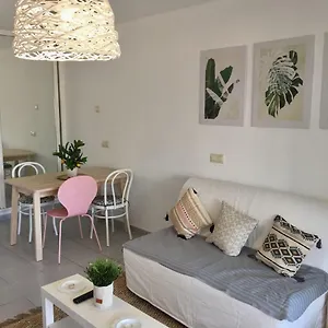 Luxury Estudio En Playa Roca A Primera Linea Del Mar Apartamento
